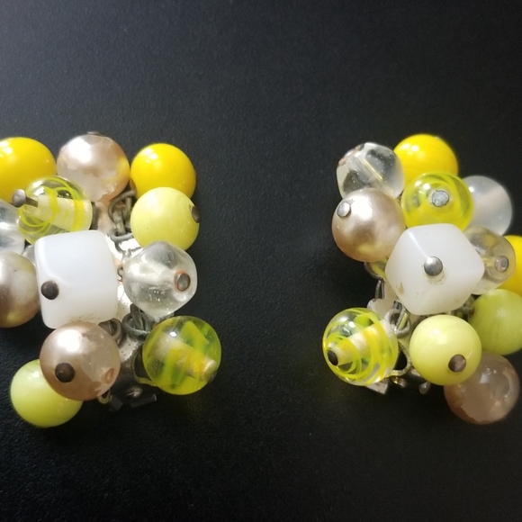 Japan Vintage Neon Cluster Clip Earrings. HOT! - Picture 6 of 16